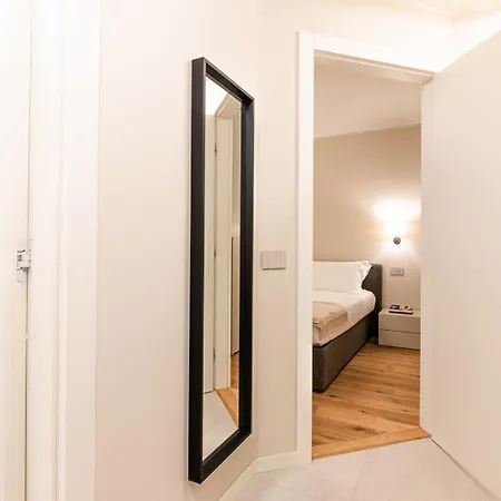 Aparthotel Dorato Luxury - View Colico