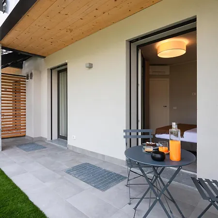 Dorato Luxury & - View *