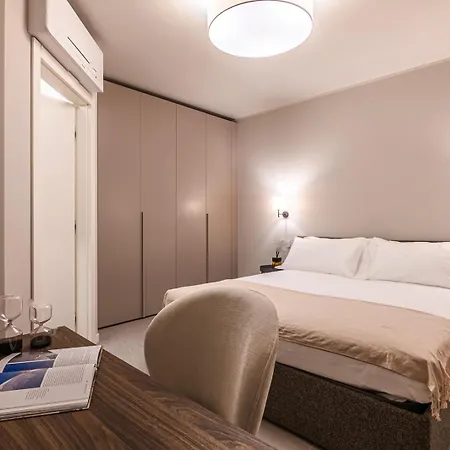 Dorato Luxury & - View *