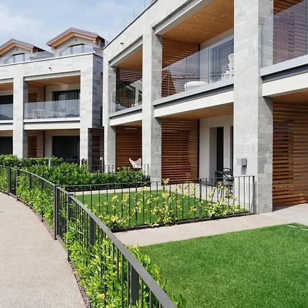 Dorato Luxury & - View *